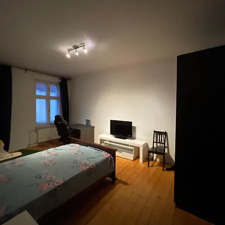1 Room